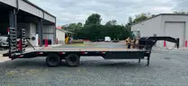 Kaufman Flatbed Gooseneck Trailer