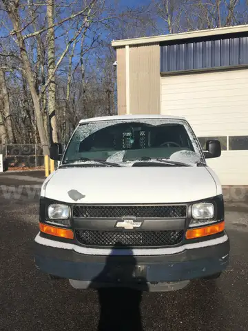 2011 Chevrolet Express Van