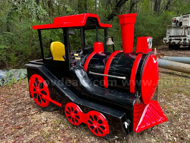 Train with 3 Cars