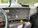 1995 Mack DM690S