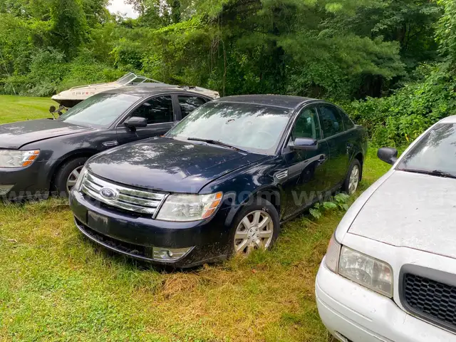 2009 Ford Taurus