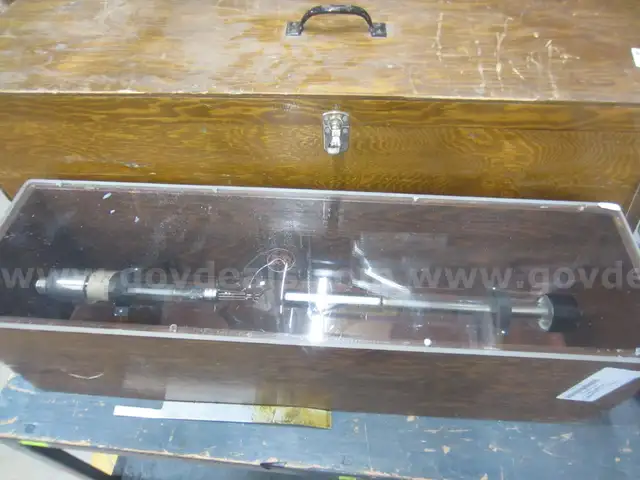 Vintage 1927 High Voltage Discharge Tube