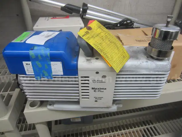 Fisher Scientific Maxima C Plus Model T55JXCEP-1266 Vacuum Pump