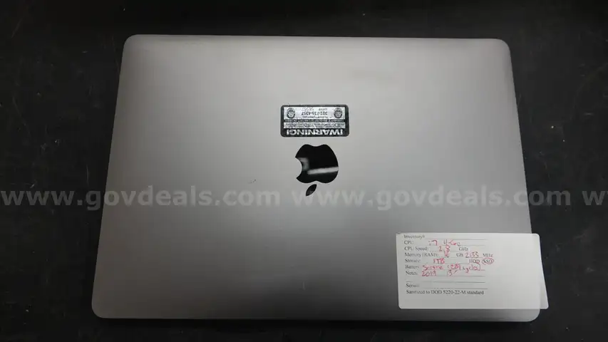 Apple Macbook Pro 13"