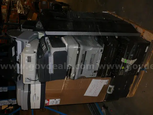 Pallet of Assorted Electronics FOR PARTS - 9.30