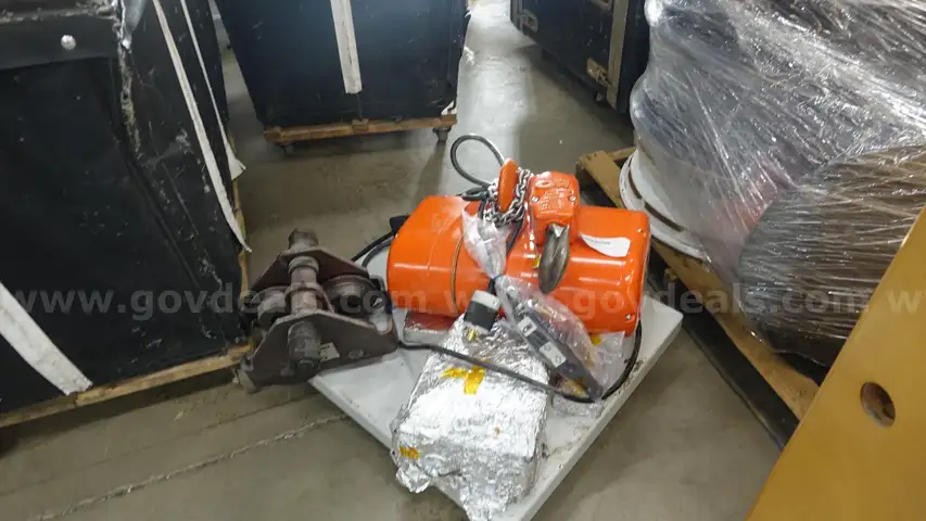 Lodestar CM R2 Chain Hoist