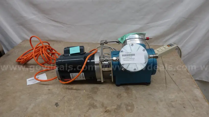 KNF Diaphragm Gas Pump