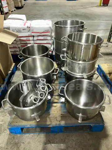 Mixer Parts &#x26; Bowls
