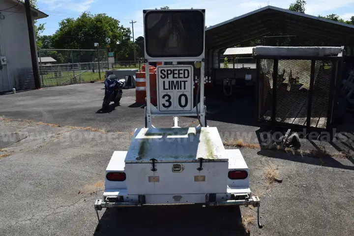 Decatur Speed Trailer