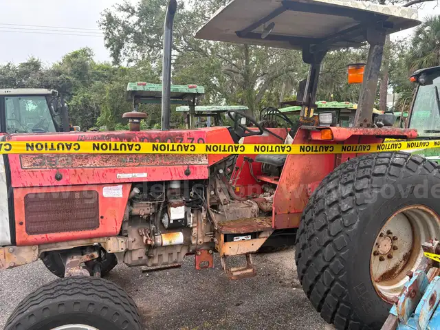 (2) Tractors: Massey Fergusson 393 &#x26; John Deere 5320