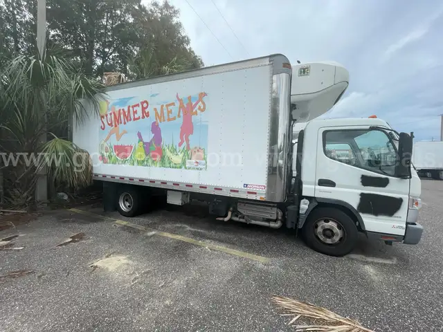 2017 Mitsubishi Fuso FE