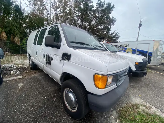 2004 Ford Econoline