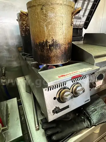 Star Ultra-Max Two Burner Gas Range