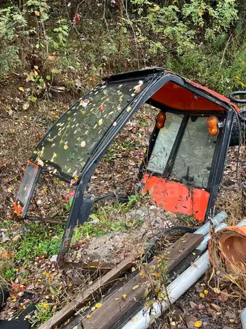 Kubota 2360 Cab