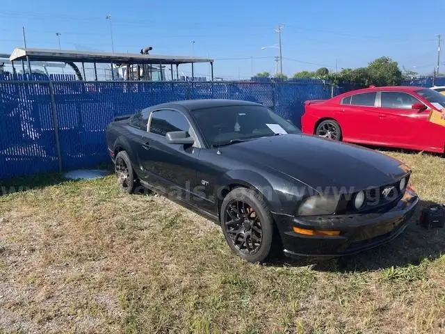 2006 Ford Mustang