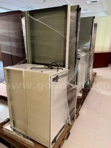 Used cubicle system, green & beige