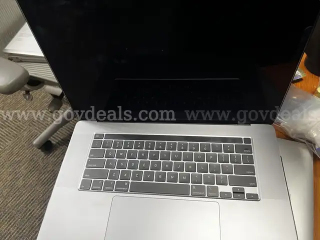 MacBook PRO 15in” 250GB