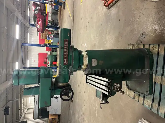 MILLRITE BY POWERMATIC VERTICAL MILL