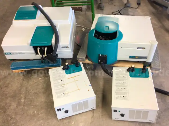 Lot of Varian Cary Spectrophotometry Equipment