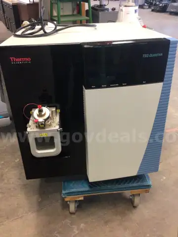 Thermo Fisher TSQ Quantiva Mass Spectrometer