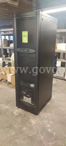 Uninterruptible Power Supply - Schneider Electric Symmetra PX