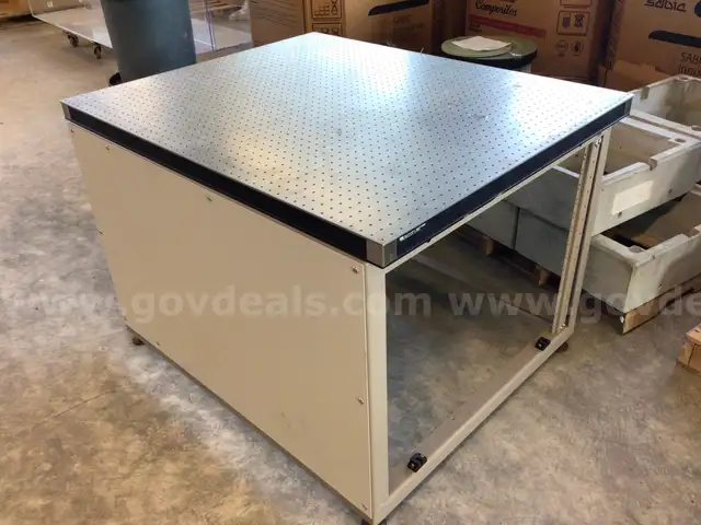 Steel TMC Optical Table