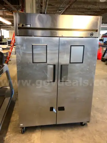 True TM-52 Fridge for Parts & Repairs