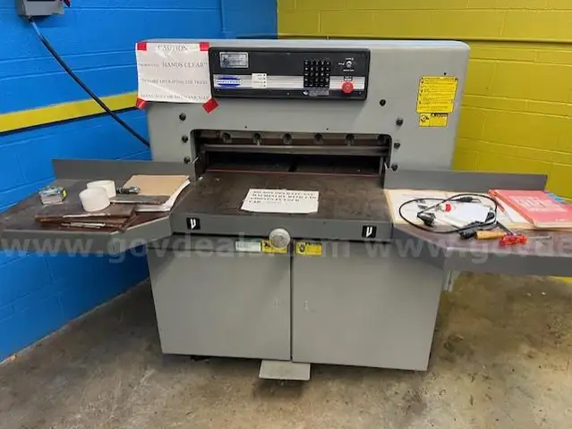 Industrial Paper Cutter