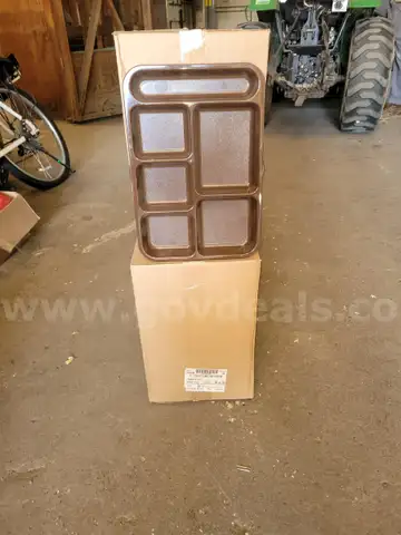 Lot #14- 2 cases of 24 food trays