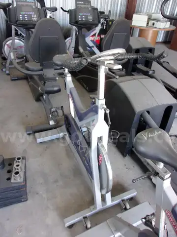 Star Track V-Bike