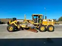 1999 Caterpillar 12H Grader