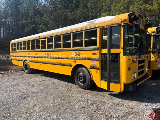 2009 Thomas Saf-T-Liner MVP EF