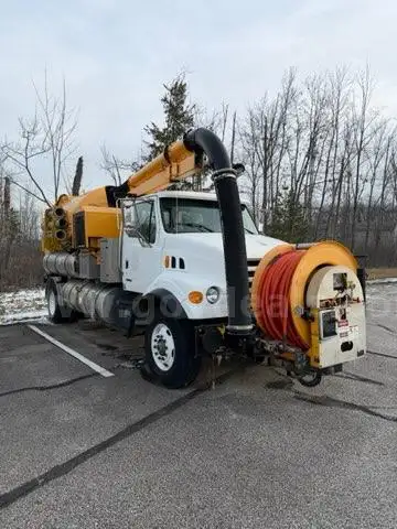2003 Sterling L7500 VACTOR
