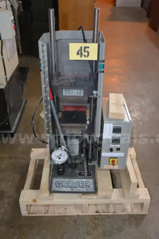 Carver 4366 Hydraulic Press