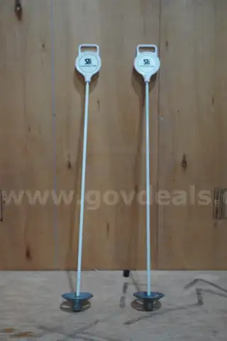 Pair of Golf Hole Pin Marker