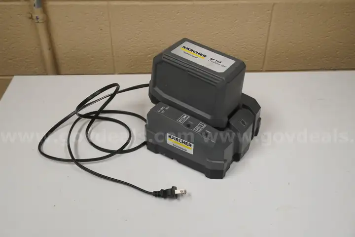 Karcher Battery Charger w/ BP 750 Battery