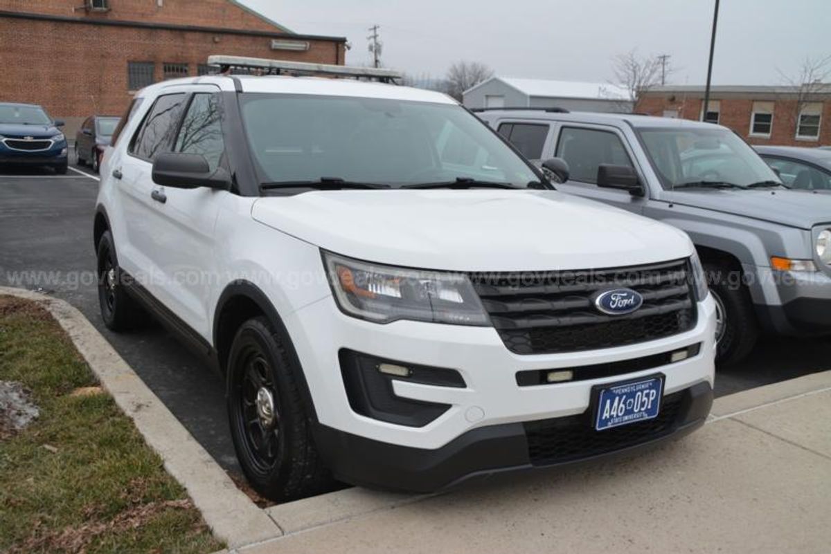 2017 Ford Explorer Police Interceptor | GovDeals