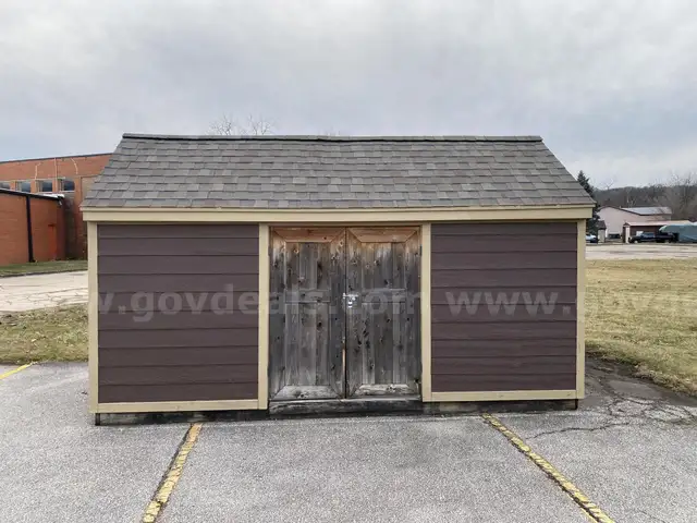 Portable shed 16' x 8'