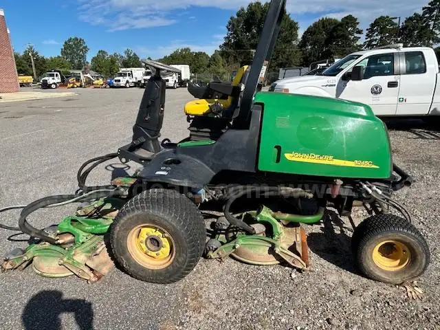JOHN DEERE ROTARY DECK MOWER