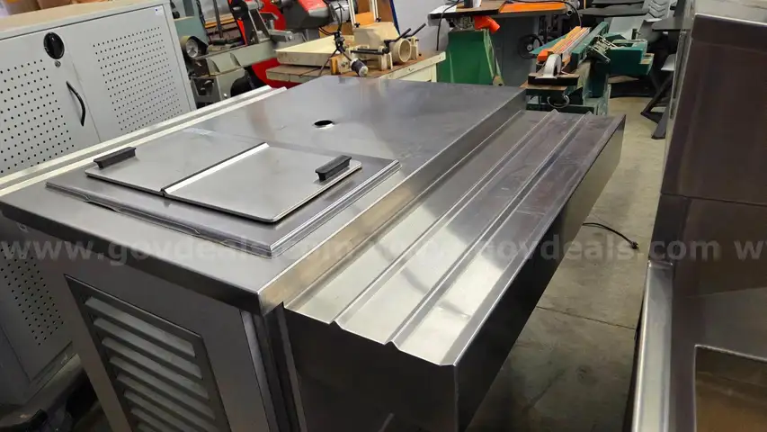 3 Piece Serving Line