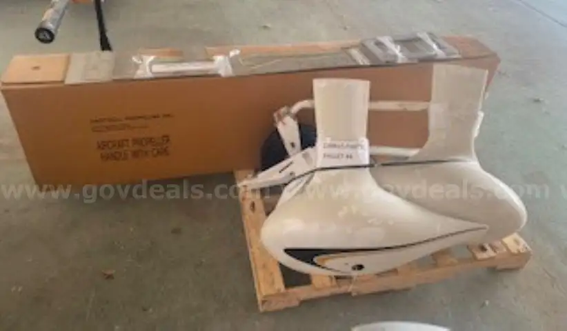 Pallet of Cirrus Parts