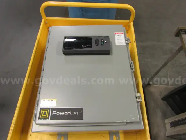 Circuit Monitor