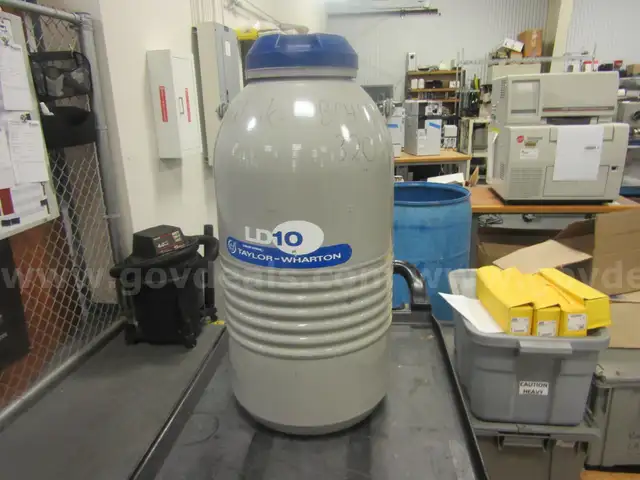Liquid Nitrogen Dewar