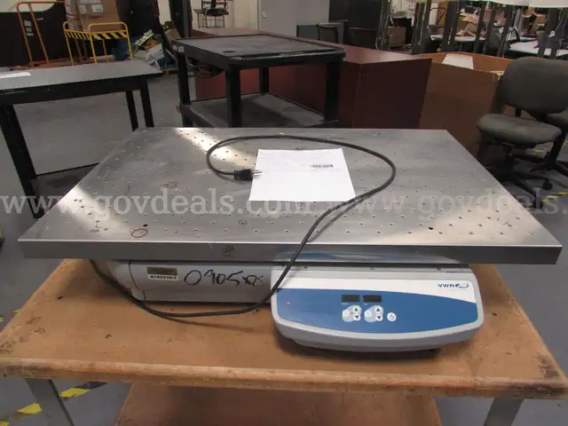 VWR 15000-1 Advanced Orbital Shaker