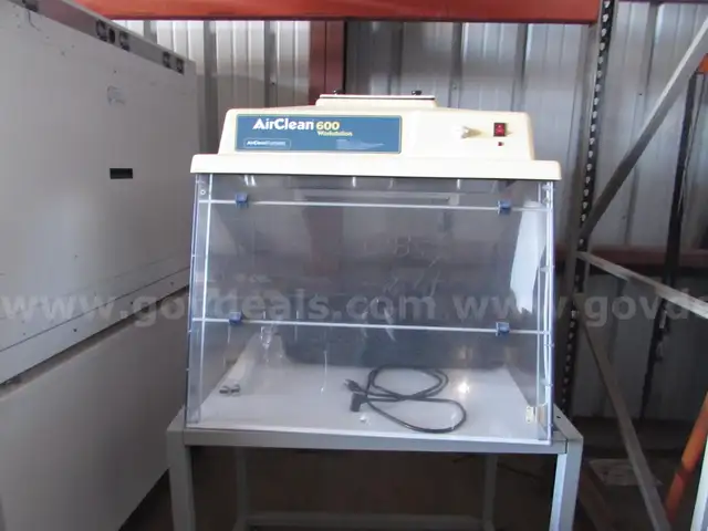 AirClean 600 Workstation