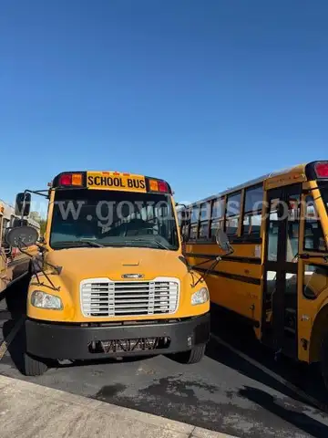 2013 Freightliner B2 Bus Chassis