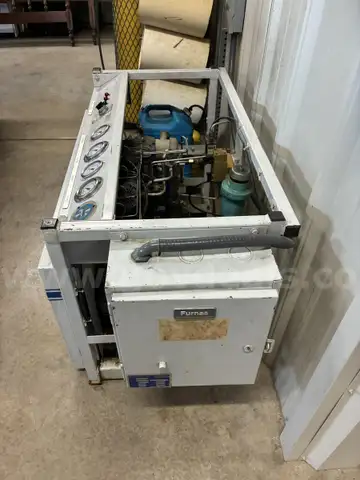 5000 lb Bauer breathing Air Compressor with 512 hours