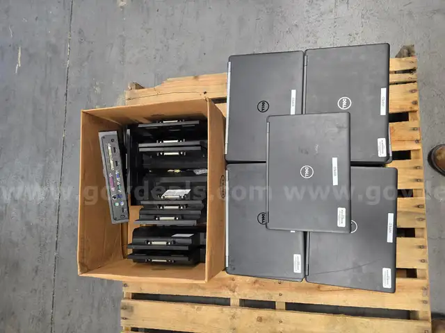 1 Lot of 17 Dell Latitude Laptops and 10 e-Docks