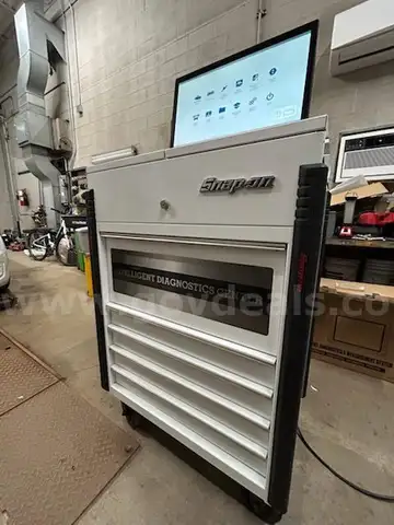 Snap On Intelligent Diagnostic Center / Zeus Scan tool