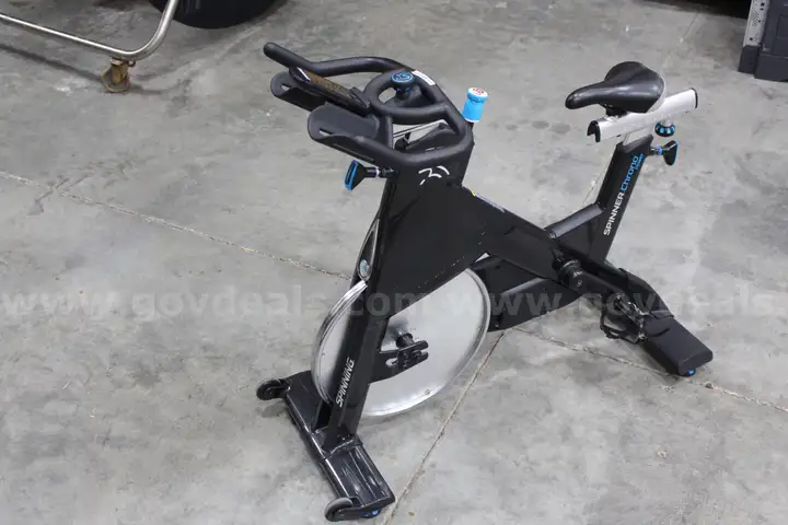 Spinner Chrono Power Indoor Cycle &#x2013; Spinning&#xAE; Exercise Bike